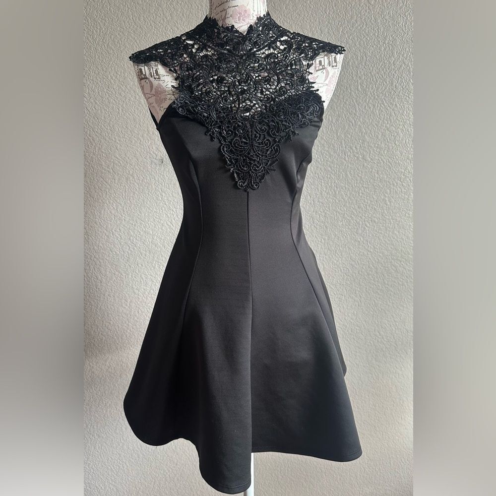 Charlotte Russe Black Satin Dress – Size M – Lace Bust